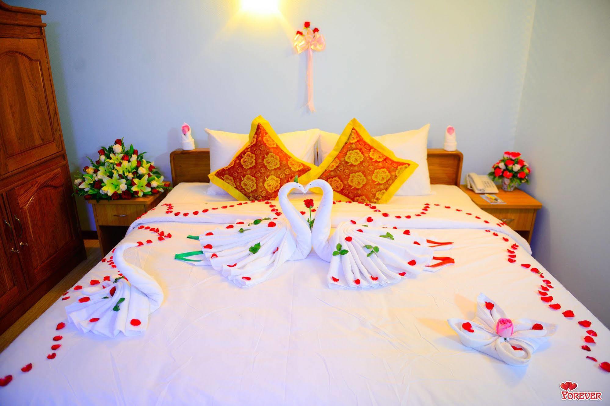 Vega Star Hotel Gyogon Eksteriør billede